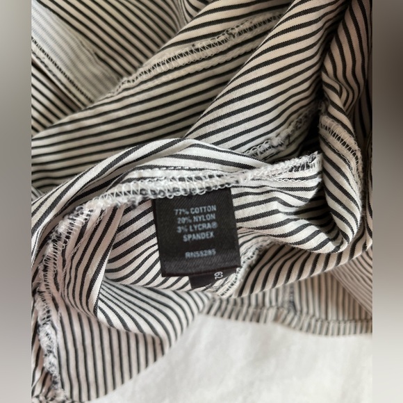 Express brand Design Studio dress tank shirt, size Small - Picture 4 of 4